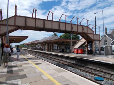 Yatton station 2019